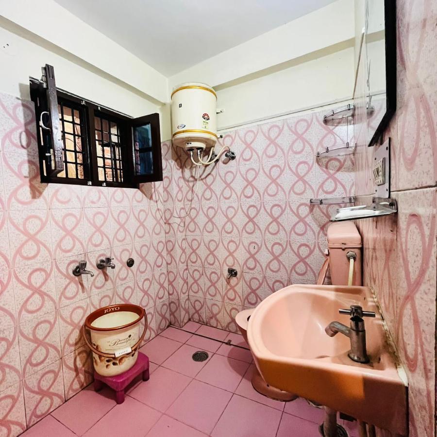 Hotel Balaji Далхаузи Екстериор снимка